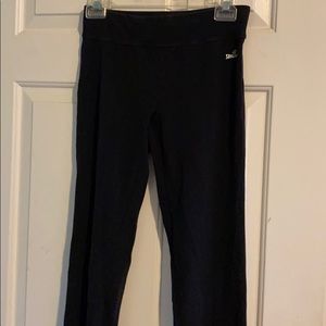 Yoga pants